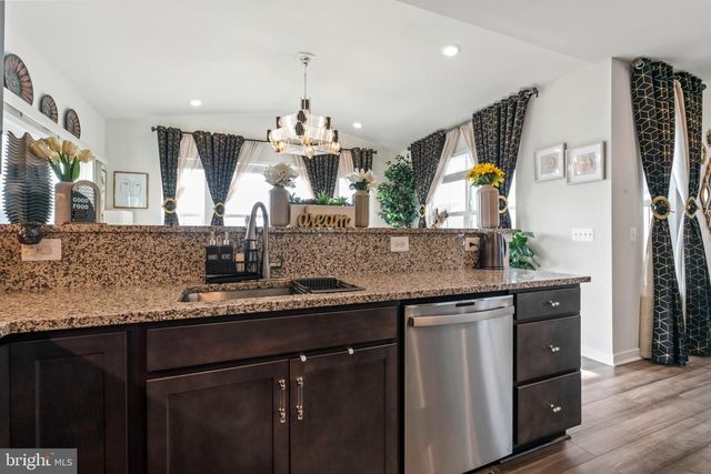 225 LEHIGH DR, Winchester, VA 22602