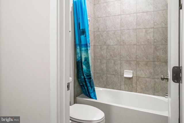 225 LEHIGH DR, Winchester, VA 22602