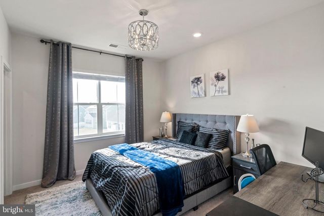 225 LEHIGH DR, Winchester, VA 22602