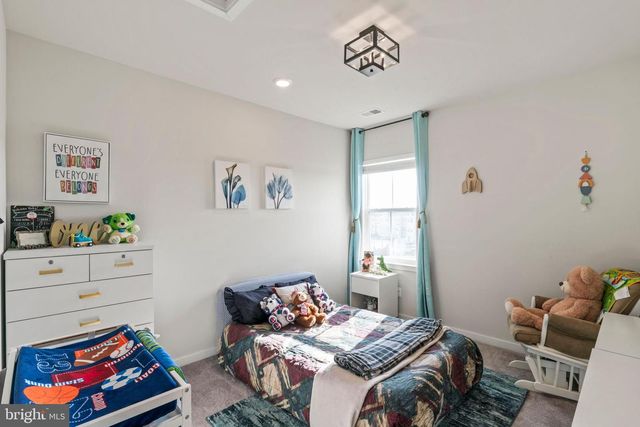 225 LEHIGH DR, Winchester, VA 22602