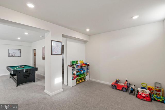 225 LEHIGH DR, Winchester, VA 22602