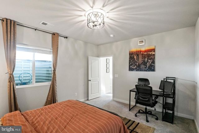 225 LEHIGH DR, Winchester, VA 22602