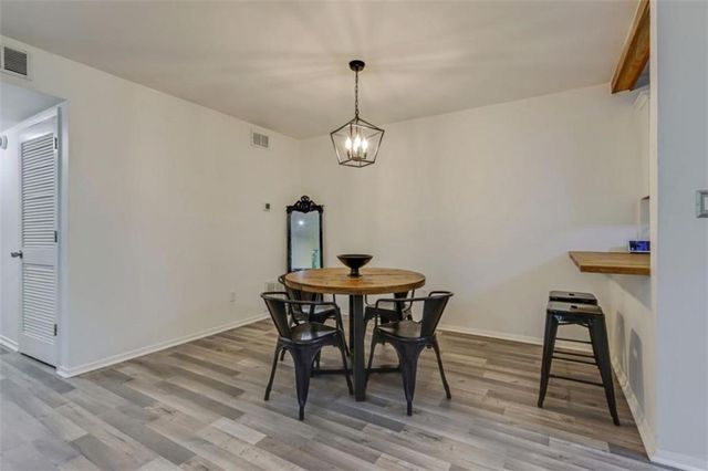 205 Woodcliff Drive 205, Sandy Springs, GA 30350