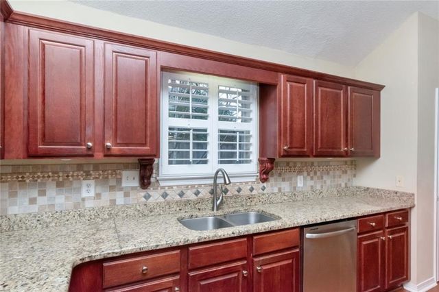 1312 Forest Cove Drive, Mobile, AL 36618