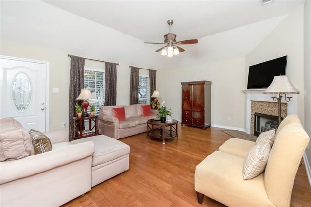 1312 Forest Cove Drive, Mobile, AL 36618