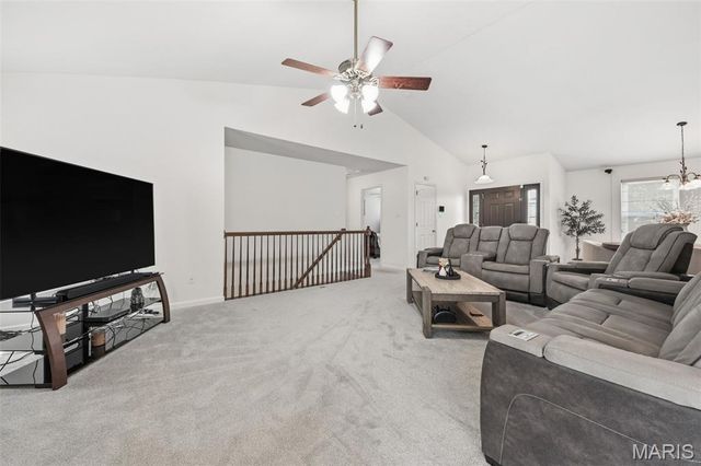 214 Charging Bear Drive, Wentzville, MO 63385