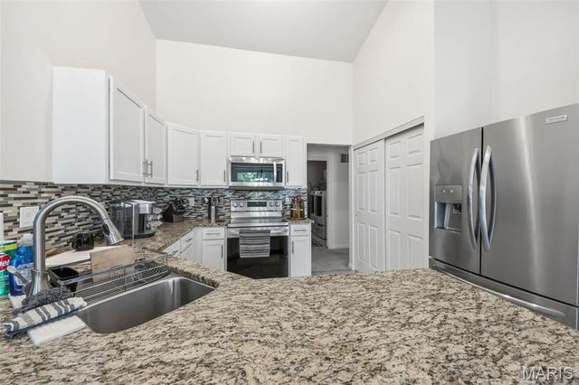 214 Charging Bear Drive, Wentzville, MO 63385