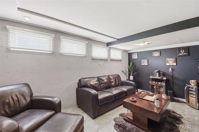 214 Charging Bear Drive, Wentzville, MO 63385