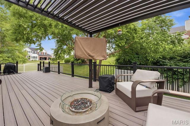 214 Charging Bear Drive, Wentzville, MO 63385