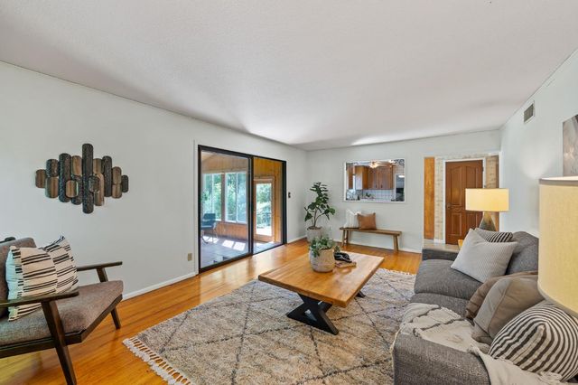 6445 Schindler Rd, Newcastle, CA 95658