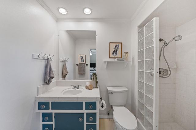 6445 Schindler Rd, Newcastle, CA 95658