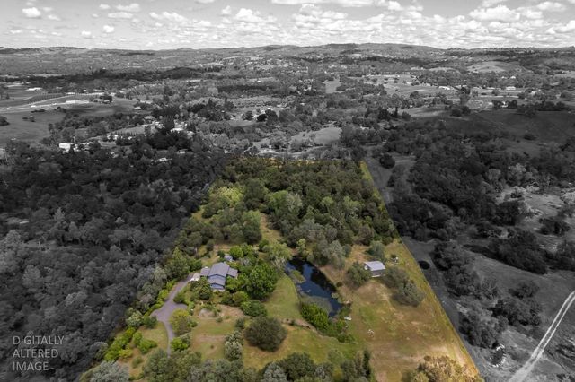 6445 Schindler Rd, Newcastle, CA 95658