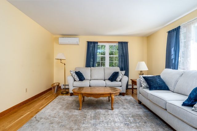 251 Phinneys Lane, Barnstable, MA 02632
