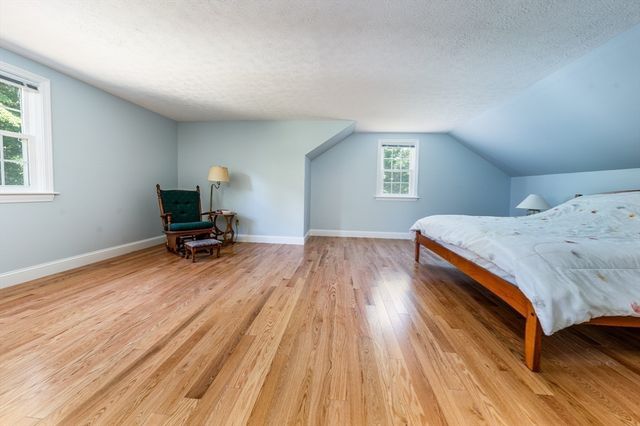 251 Phinneys Lane, Barnstable, MA 02632