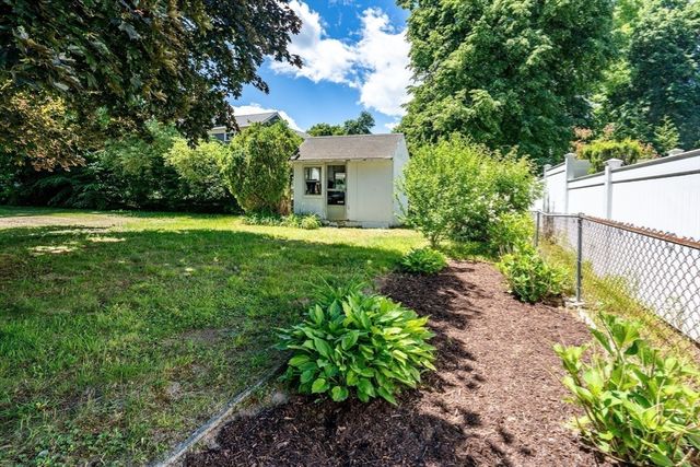 251 Phinneys Lane, Barnstable, MA 02632