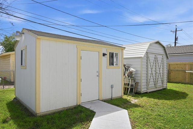 4030 Ramsey St, Corpus Christi, TX 78415