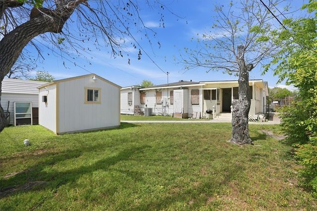 4030 Ramsey St, Corpus Christi, TX 78415