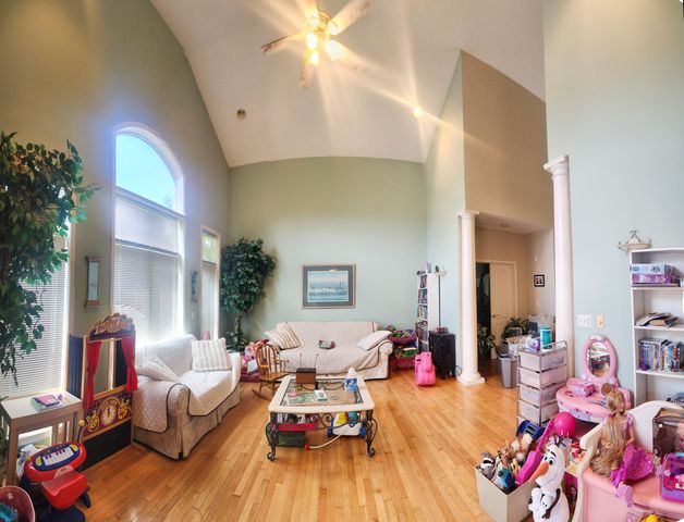 2016 Timberlake Road, Branson, MO 65616