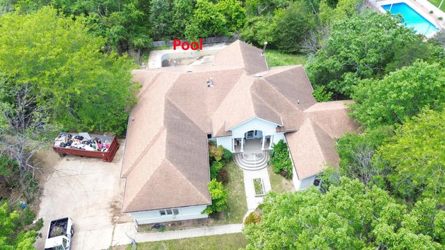 2016 Timberlake Road, Branson, MO 65616