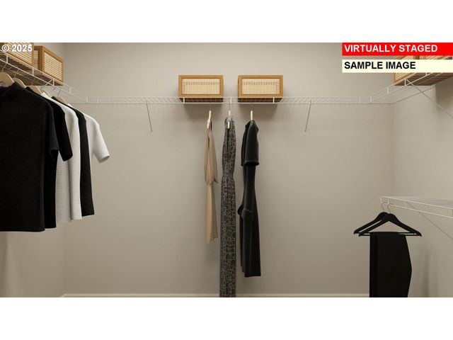 2403 Sawtelle Dr, Woodburn, OR 97071