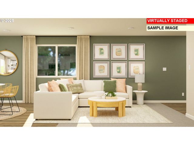 2403 Sawtelle Dr, Woodburn, OR 97071