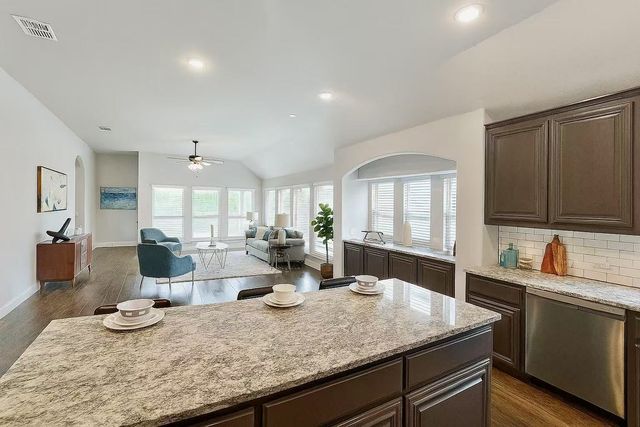 5512 Huffines Boulevard, Royse City, TX 75189