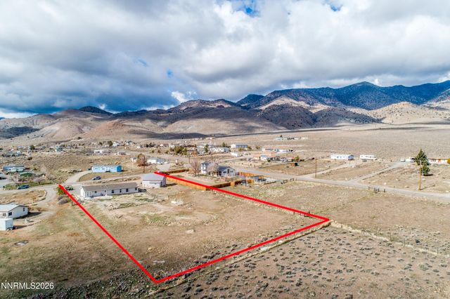 222 Julie Way, Dayton, NV 89403