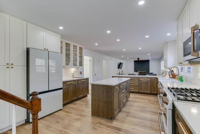 3408 Montgomery PL, Virginia Beach, VA 23452