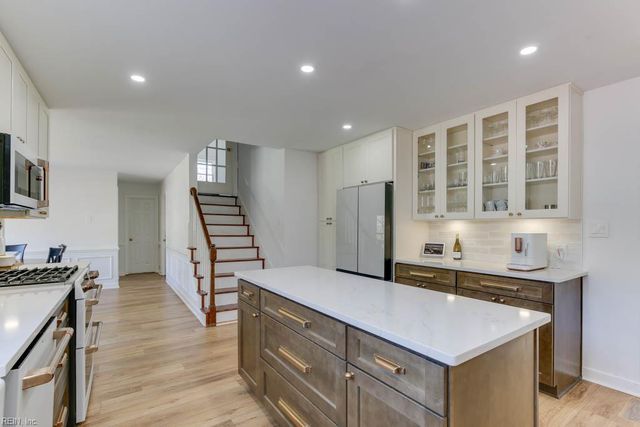 3408 Montgomery PL, Virginia Beach, VA 23452