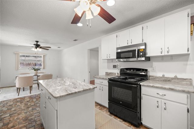 10035 SW 91ST TERRACE, Ocala, FL 34481