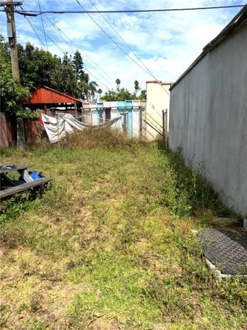 3050 11th, Los Angeles, CA 90018