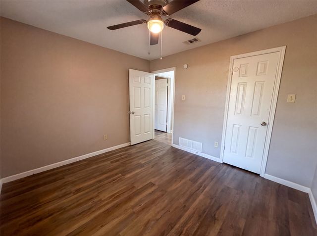 1503 Curtis Lane, Cedar Hill, TX 75104