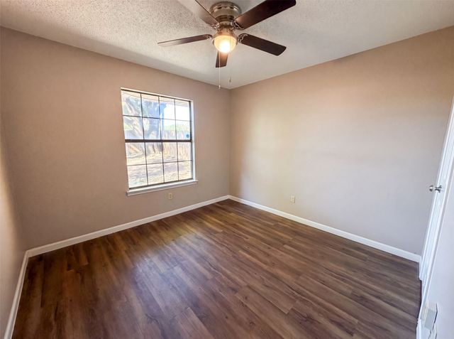 1503 Curtis Lane, Cedar Hill, TX 75104
