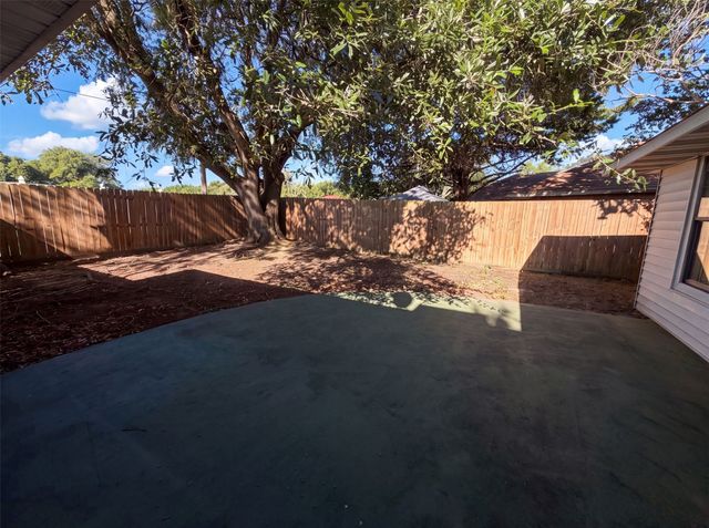 1503 Curtis Lane, Cedar Hill, TX 75104
