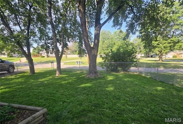 9239 Cherry Lane, Pevely, MO 63070
