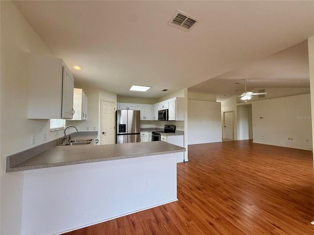 25168 NW 10TH AVENUE, Newberry, FL 32669