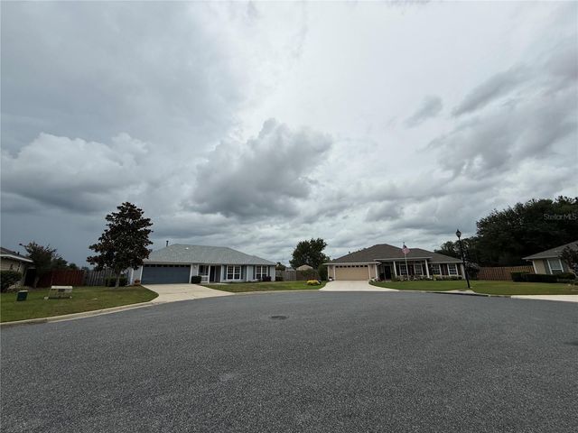 25168 NW 10TH AVENUE, Newberry, FL 32669
