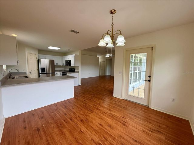 25168 NW 10TH AVENUE, Newberry, FL 32669