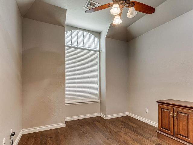 1501 Inwood Circle, Edmond, OK 73013