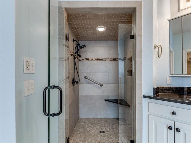 1501 Inwood Circle, Edmond, OK 73013