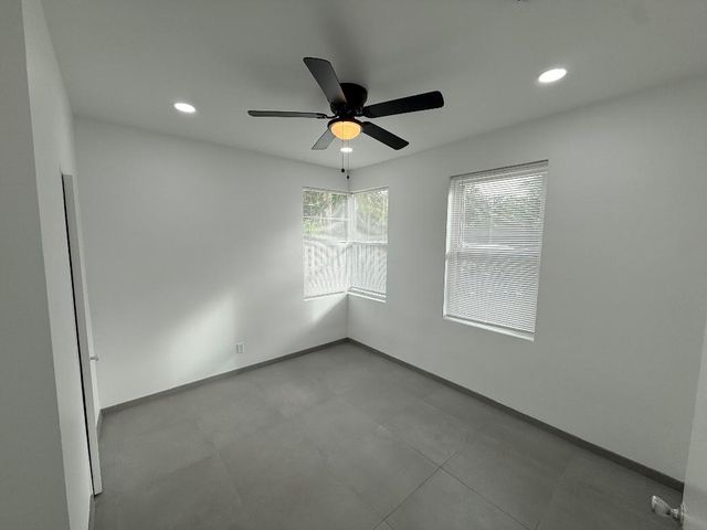 325 S Swinton Avenue, Delray Beach, FL 33444