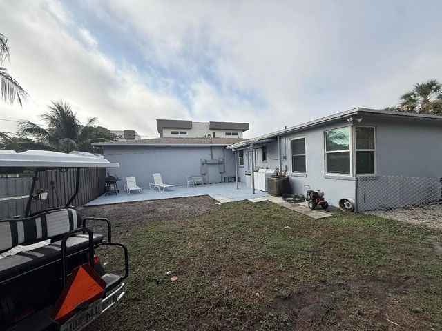 325 S Swinton Avenue, Delray Beach, FL 33444