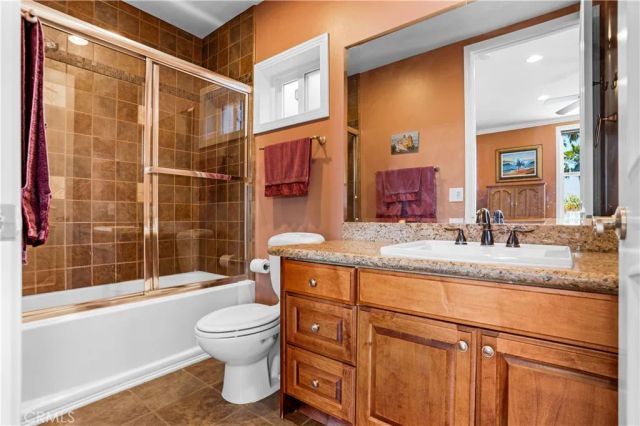 22175 Crusader, Canyon Lake, CA 92587