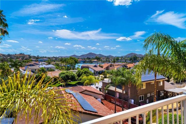 22175 Crusader, Canyon Lake, CA 92587