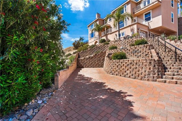 22175 Crusader, Canyon Lake, CA 92587