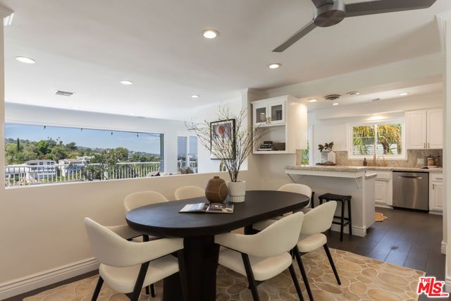 3819 Sunswept Drive, Studio City (los Angeles), CA 91604