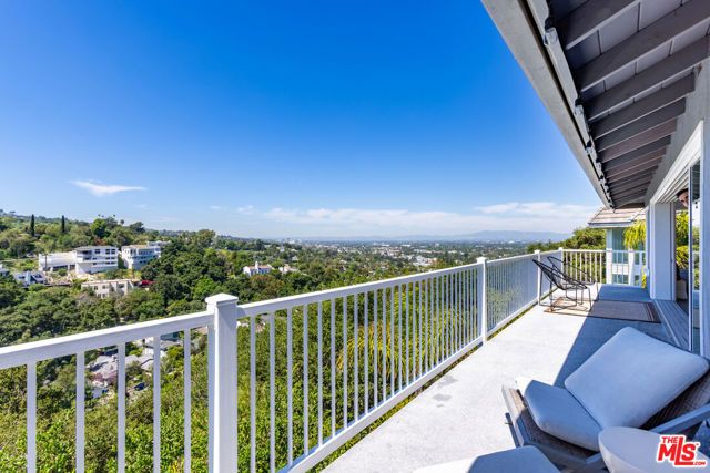 3819 Sunswept Drive, Studio City (los Angeles), CA 91604