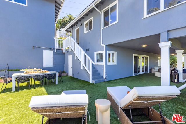 3819 Sunswept Drive, Studio City (los Angeles), CA 91604