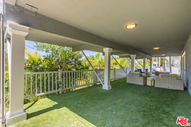 3819 Sunswept Drive, Studio City (los Angeles), CA 91604