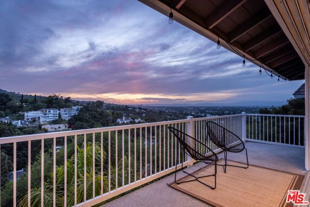 3819 Sunswept Drive, Studio City (los Angeles), CA 91604